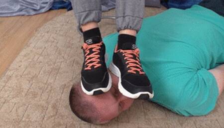 Red-haired looker puts her sneakers on the face of a weak guy, vf1670h 720p