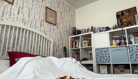 Gulping Burping Giantess