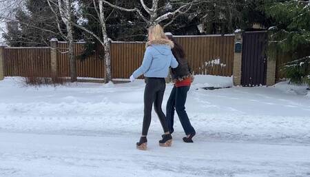 Platform shoes on ice, high heels on ice, zanotti heelless on ice, girls walking on ice, girl on the slope on high heels