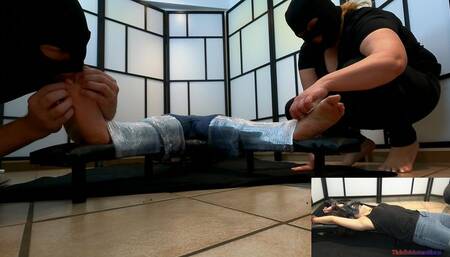 Anna - Tickled on the Cross (Uncut UHD)