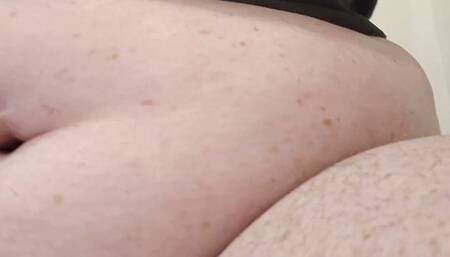 A LOUD TOILET FART FOLLOWED BY A LONG STRONG FLOWING PEE