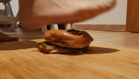 Burger Crush (Bonus: Pictures!)