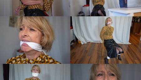 Gilf teacher gets bound, gagged and robbed ex student (wmv)