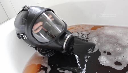 Relaxation Bath in Heavy Rubber