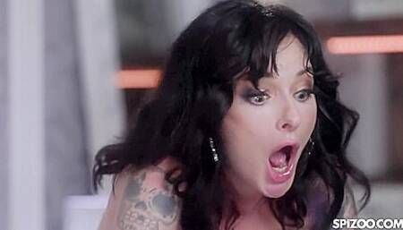 Lysagna Del Ray - Honry Inked Babe Enjoys Rough Sex