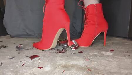 Christmas ornament heel crushing pt 2
