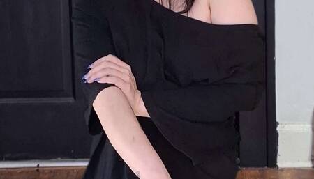 Dahlia and the Shrink Potion