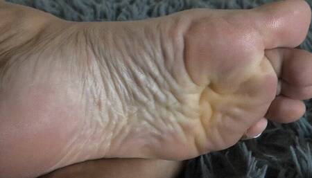 Stepmother's Wrinkled Heels