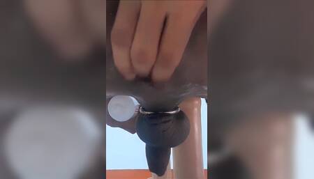 Nueng 102 My Big Dildo 7,5 Cm, Is Not Big Enough!