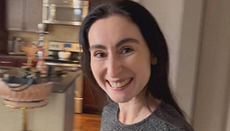 Real Estate Agent Inna's POV Shoeplay and Foot Play Tease - 1080 WMV