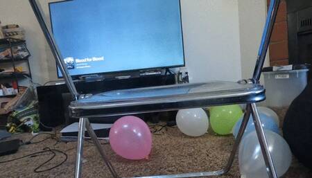 Object crush - Goddess MXDominion uses her Ass to Pop Balloons, ass fetish, crush, mind fuck  4k