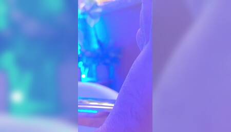 Hairy Hobbit Feet Cums in Bathtub