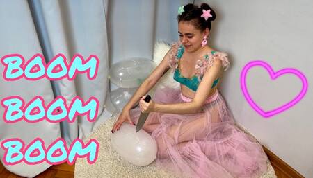 SHOVED THEIR COCKS INTO A CONDOM AND PUMPED THEM WITH SMOKE THROUGH HER MOUTH 4K