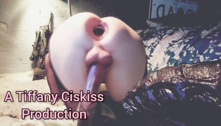 Butt Girl Tiffany Ciskiss Spooky Goth Ass Fucking Huge Xxxl Seahorse Dildo