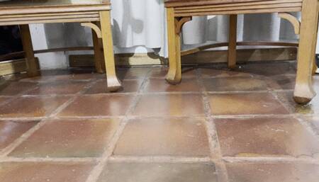 Stephanie crossed legs fantasy in nude pantyhose