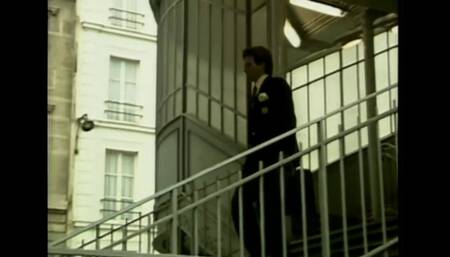 French Retro Crime Caper!
