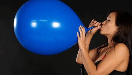 Roxy 10 Years of Blow to Pop, a Compilation HD WMV (1920x1080)