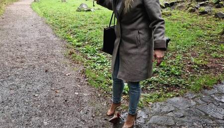 The Shoe Thief and My Muddy Nylon Feet wmv 1280 x 720