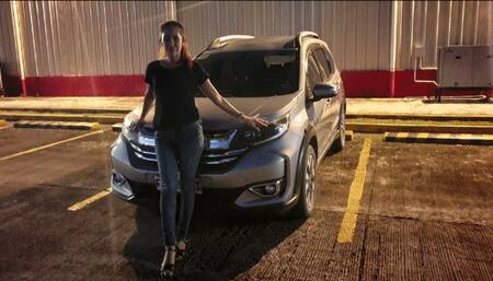 198 - Ruth Revving after work mobile