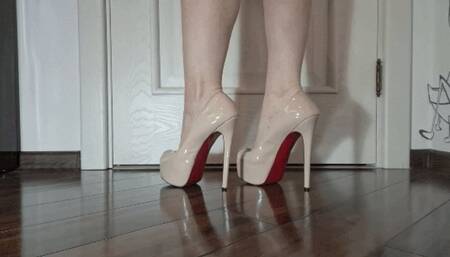 Dipping in Louboutin shoes HH