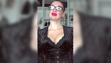 My Red Stiletto Nails Wipe Your Mind Clean