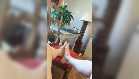How to Do a Footjob