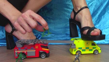 Toy Cars Squeezed Flat (mkv)