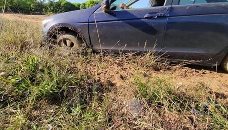 Car STUCK And Tire Spinning In A Muddy Mess!