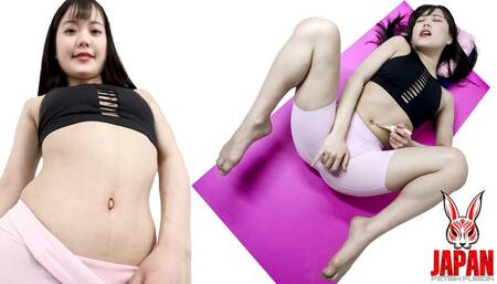 Have You Ever Seen Such a Hot and Adorable Navel!? Maina MIURA’s Little Center Jewel