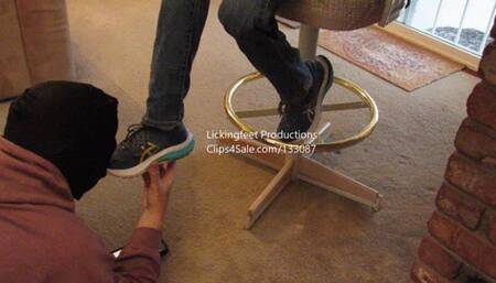 Asics Grand Shark Barstool with socks