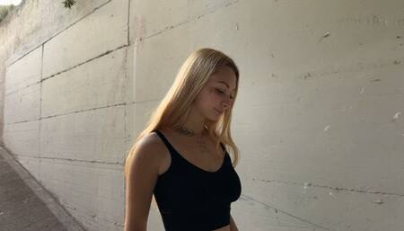 Savannah arrested for remaining naked for a car issue