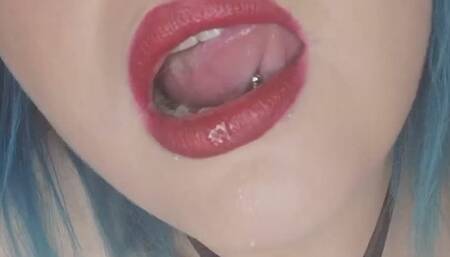 Kissing and Drooling While I Cum