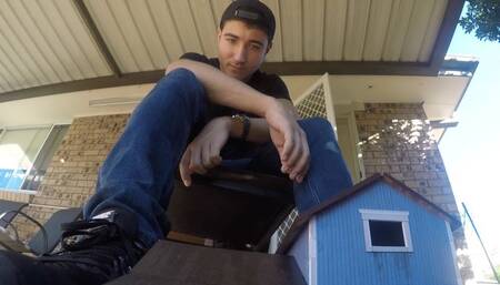 Jake - House (Crush Shrunken)