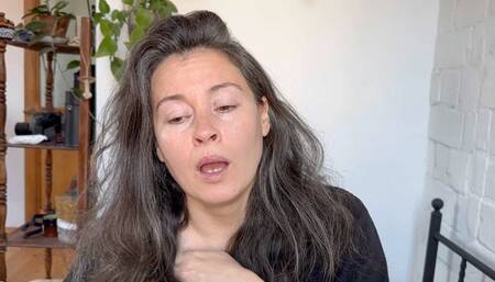 charmy clean her nose from hairs it make her sneeze avi