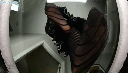 Work drama with 6ft Goddess! GIANTESS PANTYHOSE CRUSH! - MP4