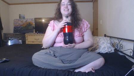 EndlessSummer Chugs a Two Liter for Hot Burps