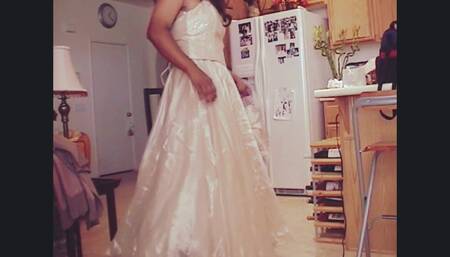 Vintage Jhazmeena - Beautiful Gown