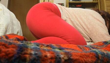 My Joyful Adventure on a Giant Orthopedic Pillow in Vibrant Fuchsia Leggings 4K