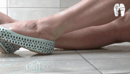 Truck under flat shoes