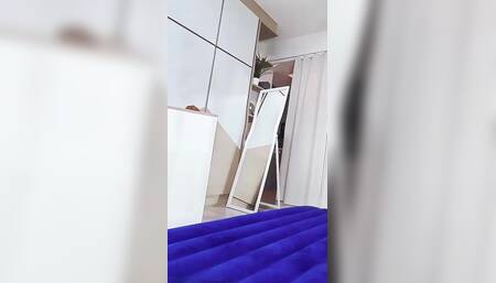 A Personal Fitness Trainer Came to the Door, Was Fucked by a Student, and Finally Creampied