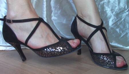 Peep Toe Dance Heels (mkv)