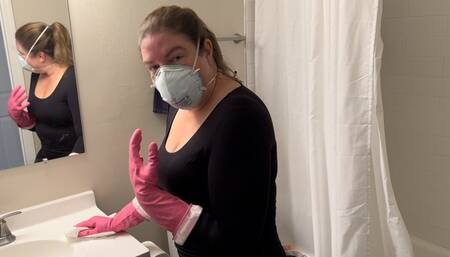 SIERRA CLEANS WITH BLEACH