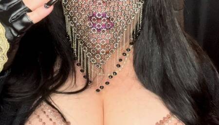 Allergies Keep Harmony From Reading Her Book