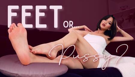 Feet Or Pussy?