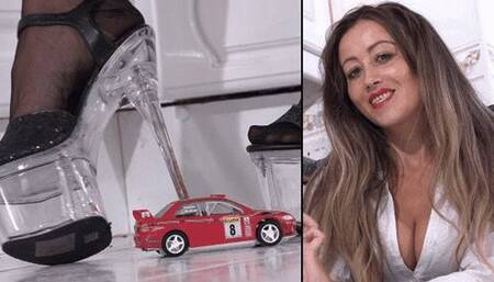 Jenn 1 - Parcel in the Post (Close-up)