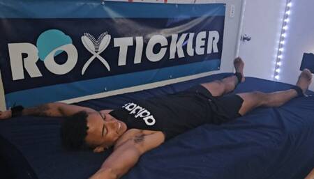 Rock & Oliver's Tickle Get Off