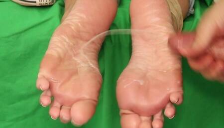 My Fit Friend's Fragrant Feet Go From Nylon 2 Bare!