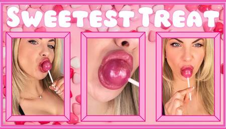 Sweetest Treat 720MP4 - Pretty Goddess licks and sucks on a lollipop with her big full lips , teasing you with her pretty face and lips