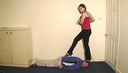 Hannah's Trampling Sandals 4