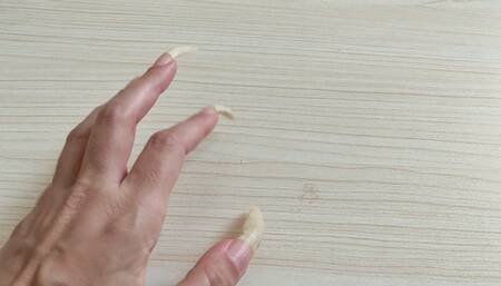 Sharp Claws Insertions